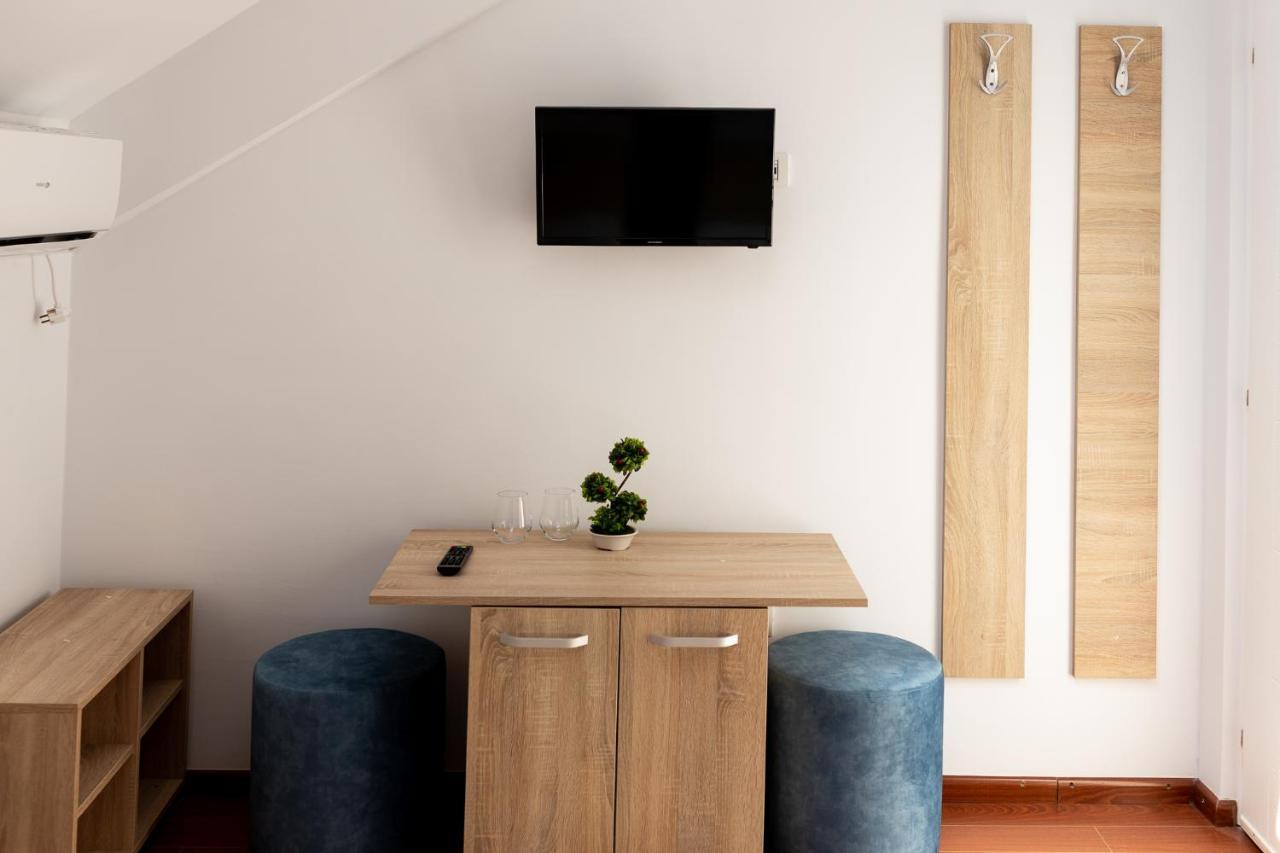 Marconi Guesthouse Hunedoara Eksteriør bilde